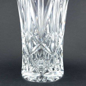 Jarrón pequeño retro vintage de cristal de roca tallado