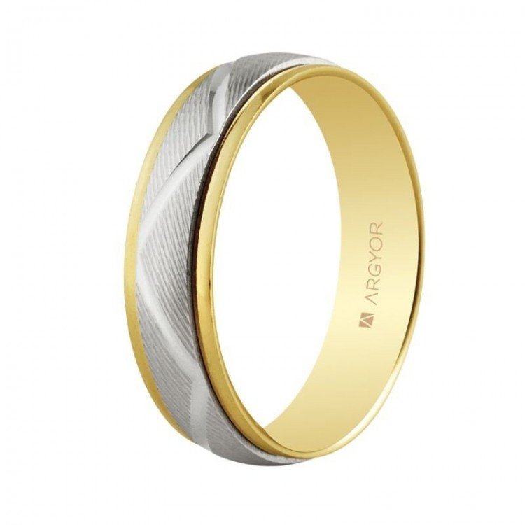 9 or 18 karat gold wedding ring. White and yellow gold