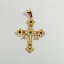 Cruz de Asturias de oro de ley 18k con esmeraldas, zafiros y rubies