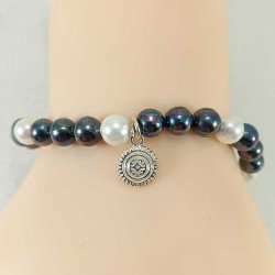 Pulsera de perlas blancas y azules de fantasía con estela de Cantabria